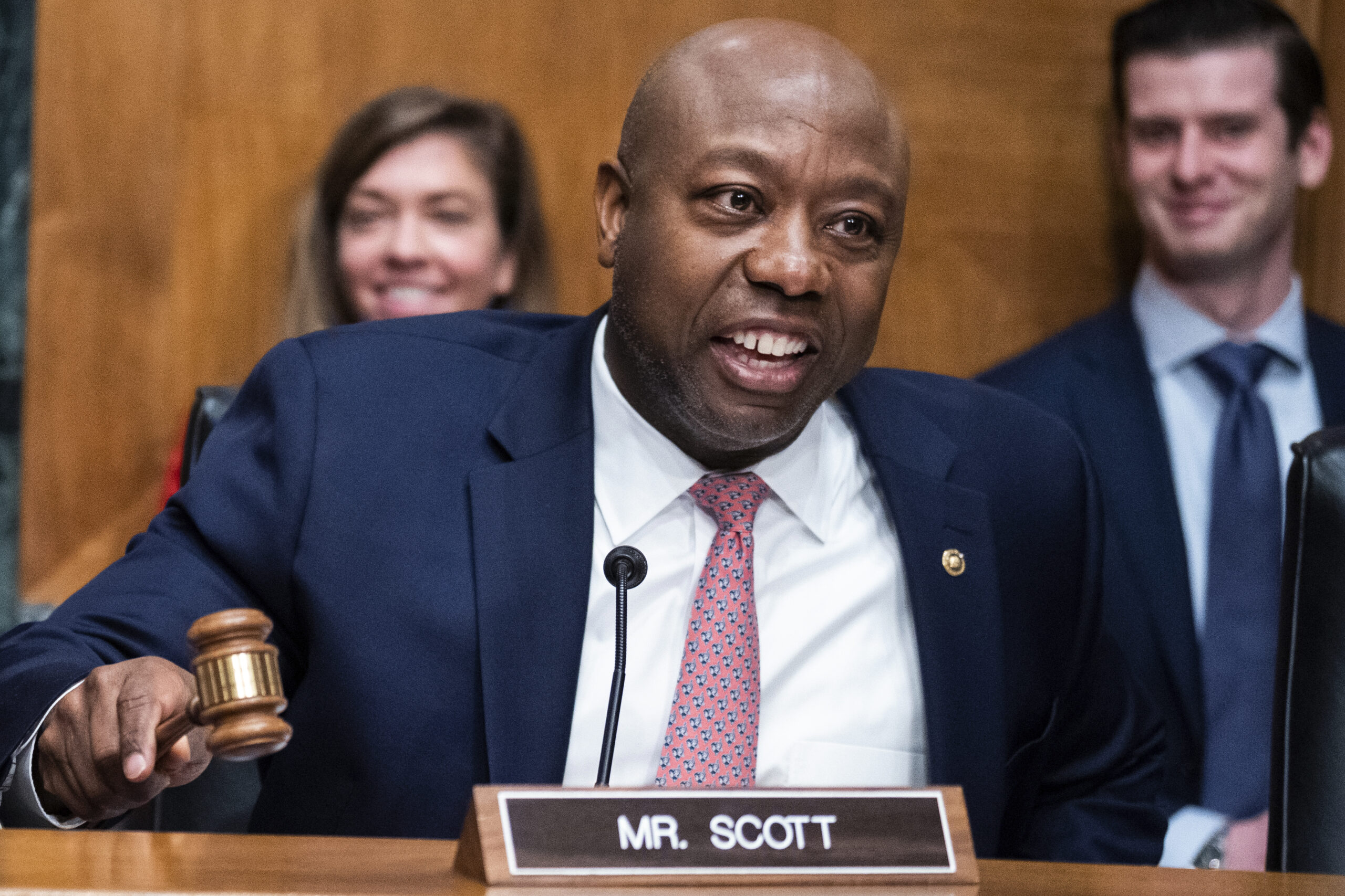 Tim Scott leads black Republicans to court support for Trump amid VP speculation