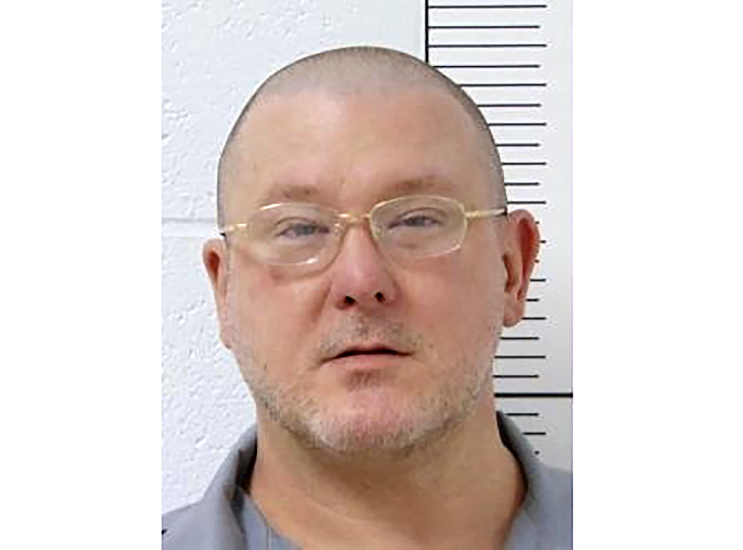 Missouri man executed for killing cousin and her husband