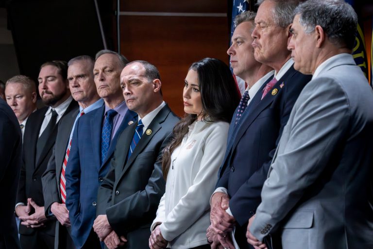 House shoots down warrant requirement for surveillance searches in dramatic tie vote