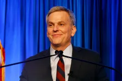 Governor proposes teacher raises, retention bonuses