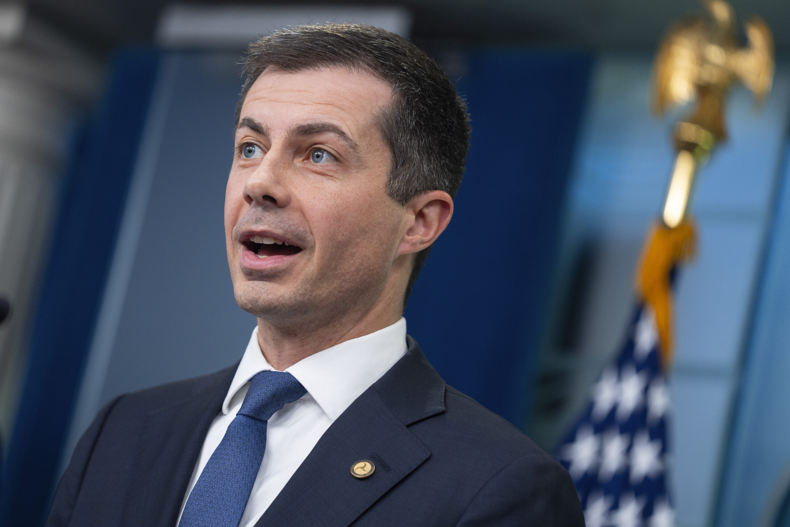 Buttigieg calls Boeing report of 500% increase in employee safety concerns ‘encouraging’: ‘Err on the side of reporting’