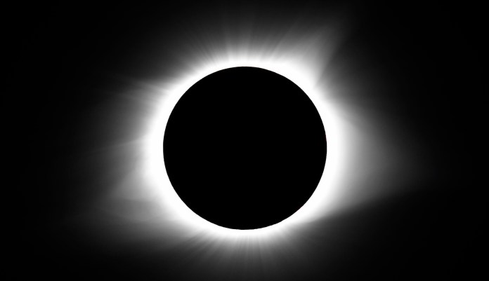 WATCH LIVE: Total solar eclipse makes its way across country