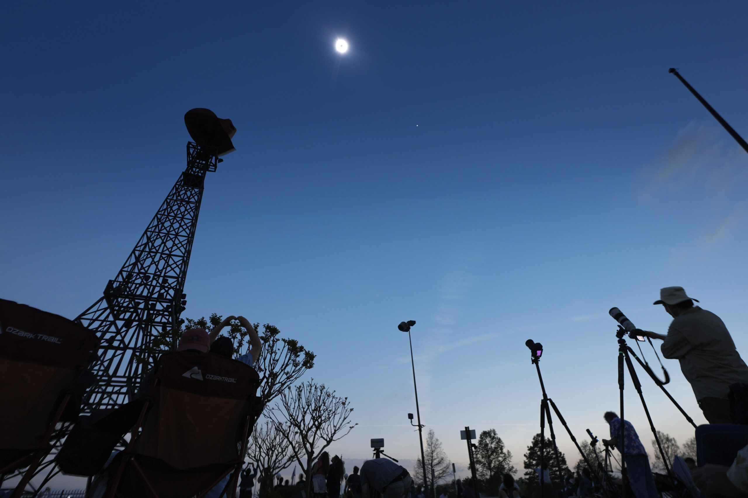 US loses over 30 gigawatts of energy in solar eclipse