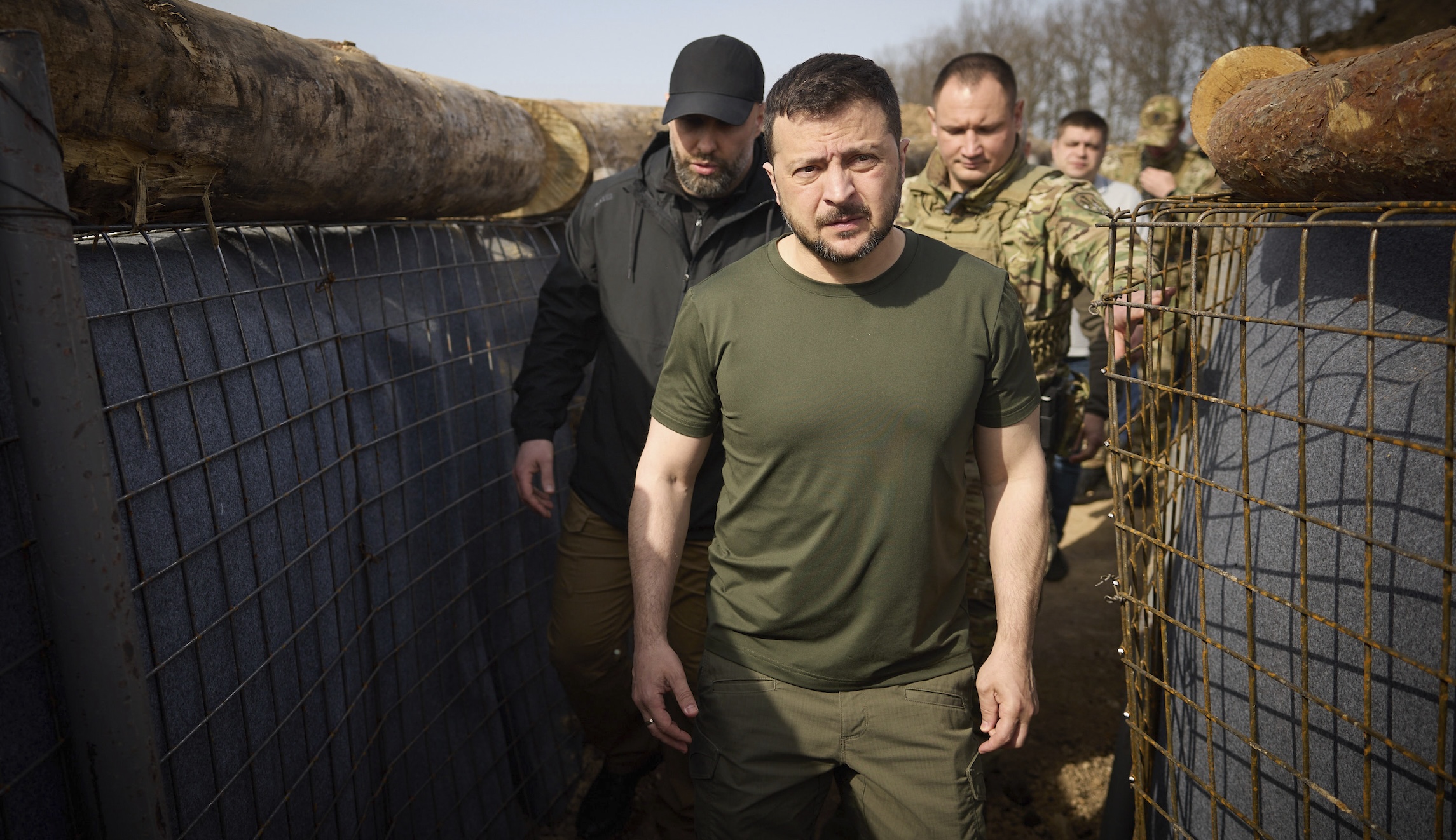 Ukraine says it foiled a Russian spy agency plot to assassinate Zelensky