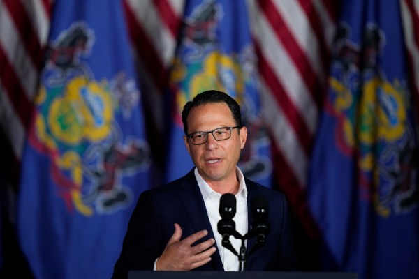Pennsylvanians want Shapiro to broker budget compromise: Poll