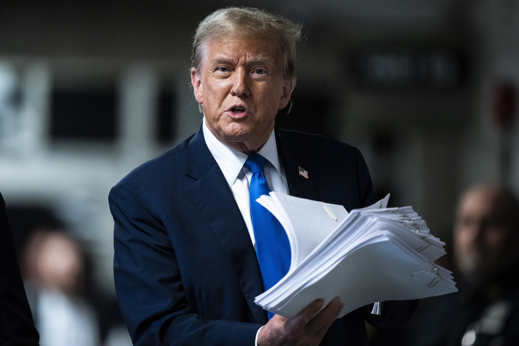 Trump looks to make inroads with LGBT voters before November