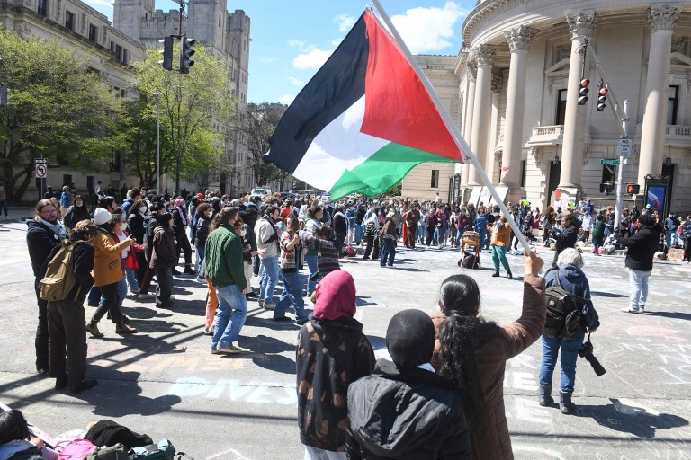 Jewish Yale student stabbed in the eye: Peers ‘joined the Nazi Party’