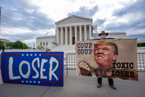Supreme Court seems open to middle ground on Trump immunity
