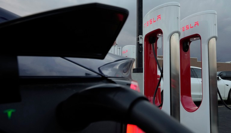 Treasury eases finalized electric vehicle tax credit to allow for Chinese graphite