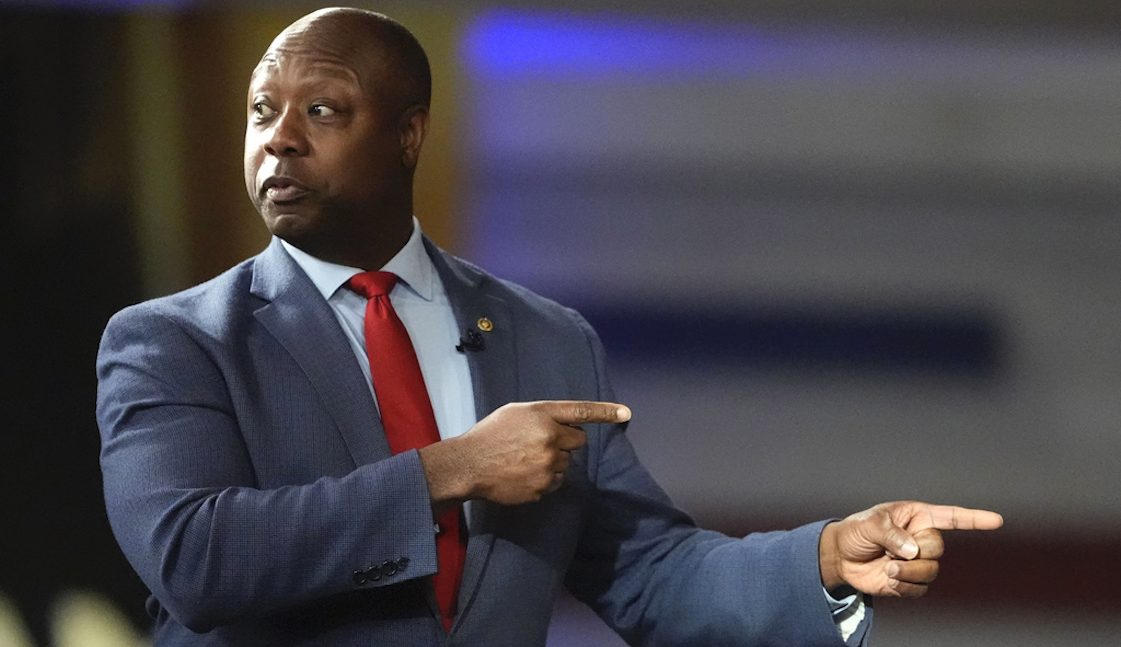 Manchin joins Tim Scott resolution to overturn new SEC climate disclosure rule