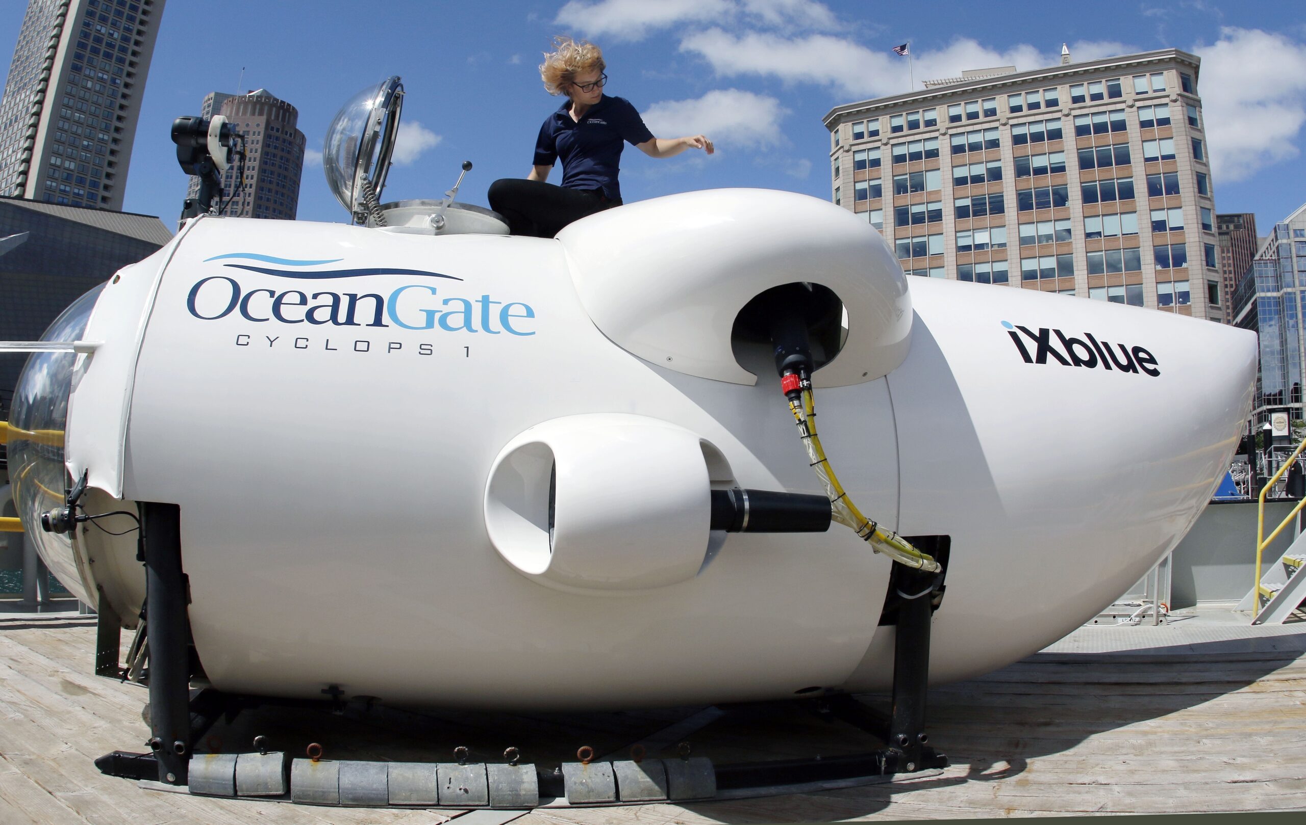 Billionaire pursues Titanic-depth dive with $20 million submarine after OceanGate implosion