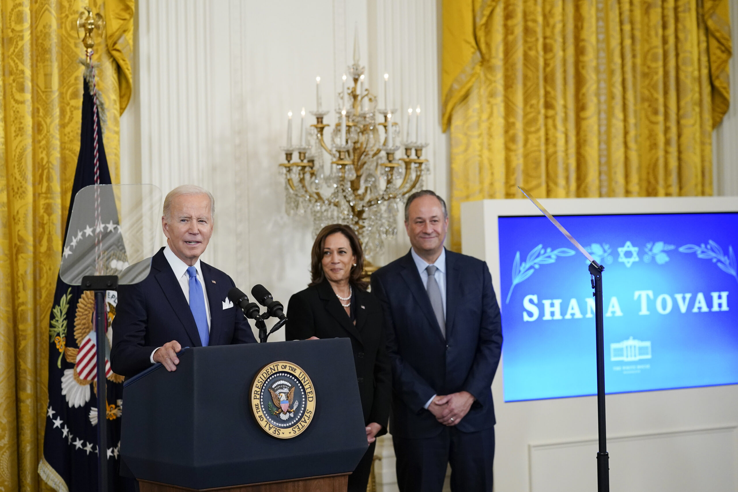 Biden Department of Education gives schools new guidance on campus antisemitism