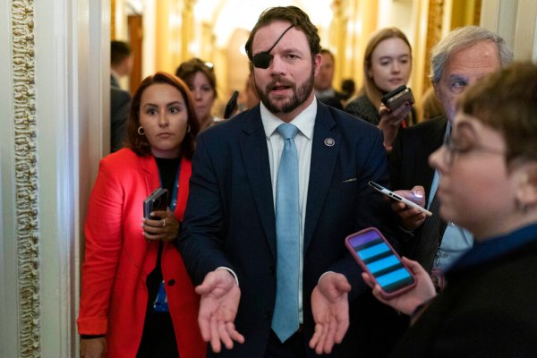 Dan Crenshaw blasts MTG’s ‘game’ of threatening to oust speaker