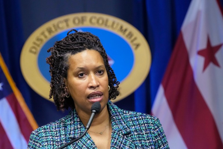 Norton wants to raise the profile of DC mayors to equal governors with half-staff honor