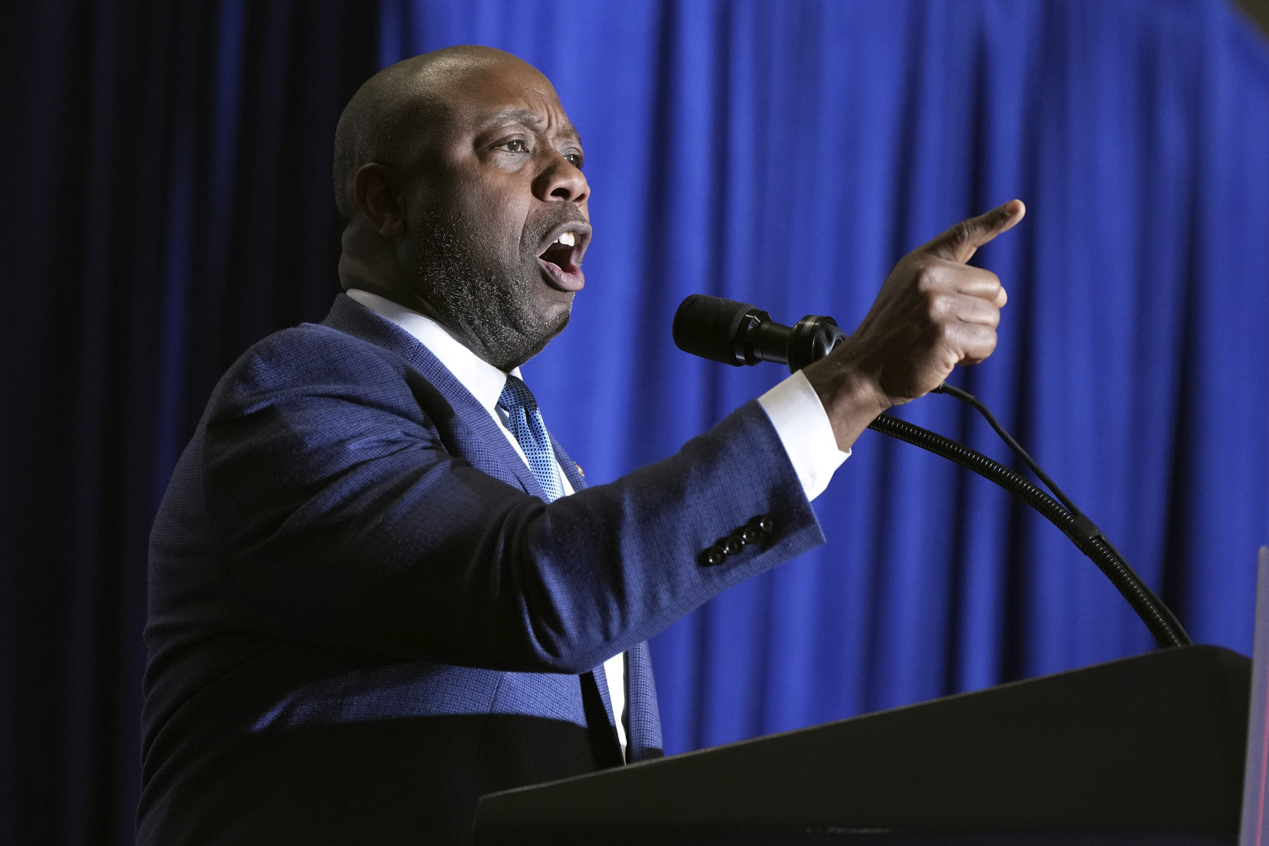 Tim Scott predicts presidential debate moderators will play ‘interference’ for Biden