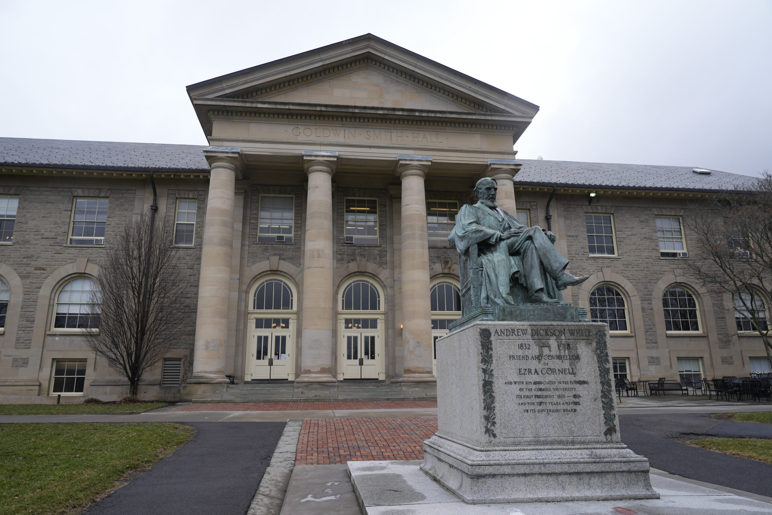 Cornell University president announces surprise resignation