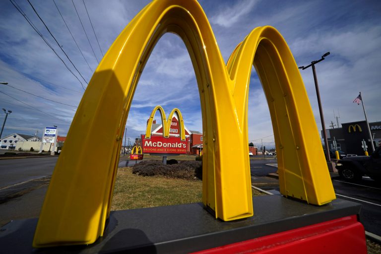 California’s $20 minimum wage leads 89% of fast-food restaurants to reduce hours