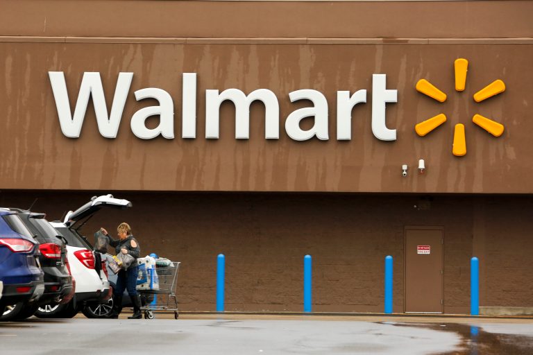 Walmart dissolves exclusive credit card contract with Capital One