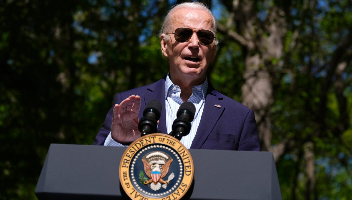 Documents shed light on Biden White House meeting on voter registration ...
