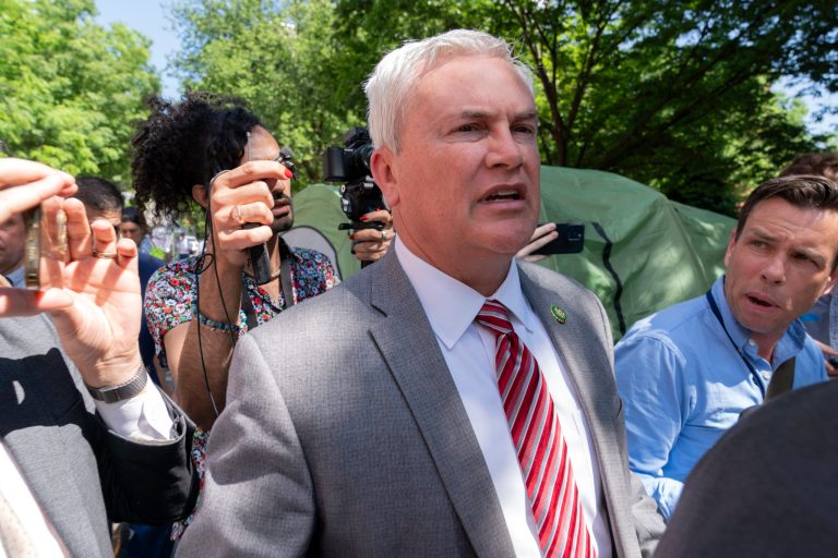 GOP demands budget cuts for agencies refusing to cooperate with House Oversight Committee