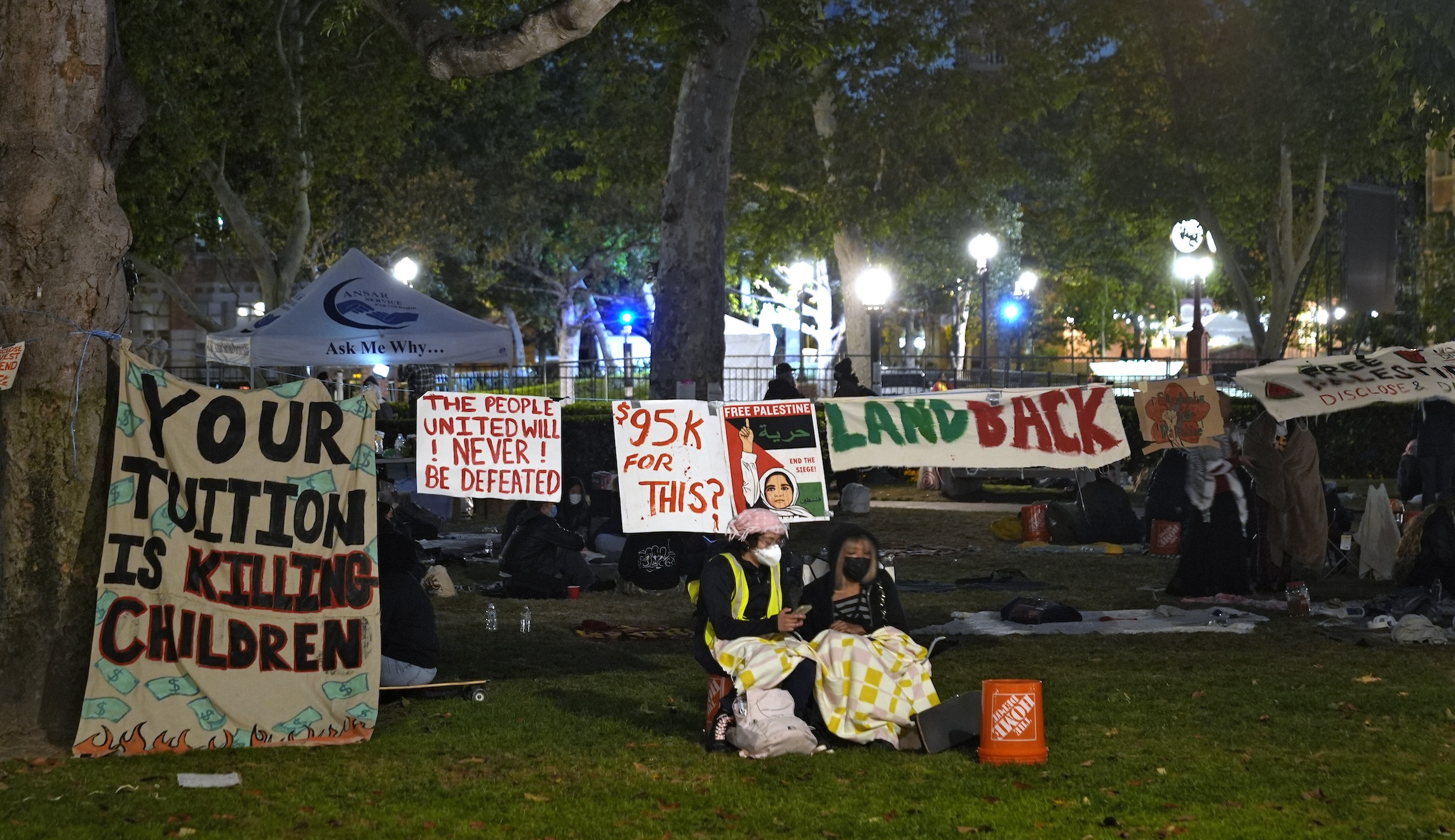 Ben Sasse criticizes other universities for ‘bizarrely’ giving attention to ‘smallest, angriest group’ amid protests