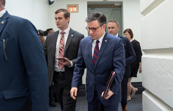 Congress braces for three-week sprint in final session before November election