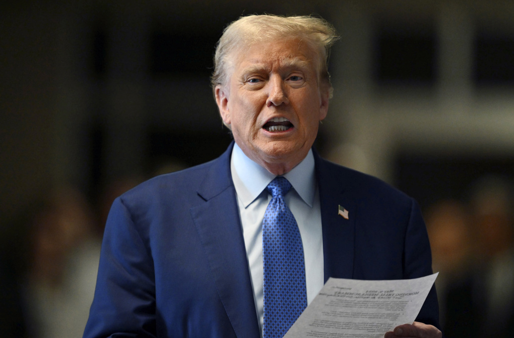 Democrats berate Trump for reportedly urging $1 billion donation from oil executives