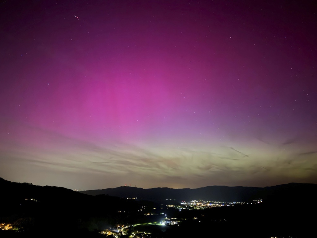 Northern half of US to see northern lights due to geomagnetic storm