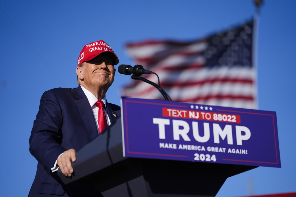 WATCH LIVE: Trump stumps in deep-blue Bronx as he campaigns to flip New York
