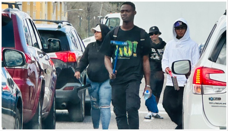 Migrant crisis: Colorado officials pass blame over illegal immigration