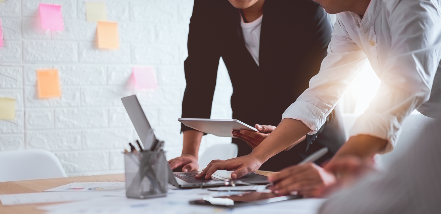 Government employees need to get back to work