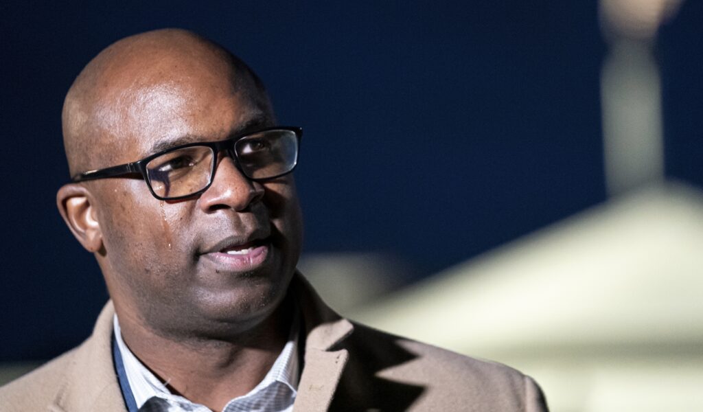 Clyburn explains straightforward reason for withholding support from Bowman