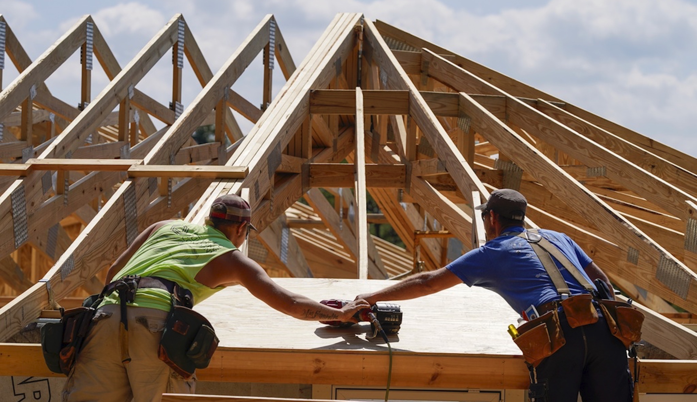 Job openings plunge to lowest level in more than three years