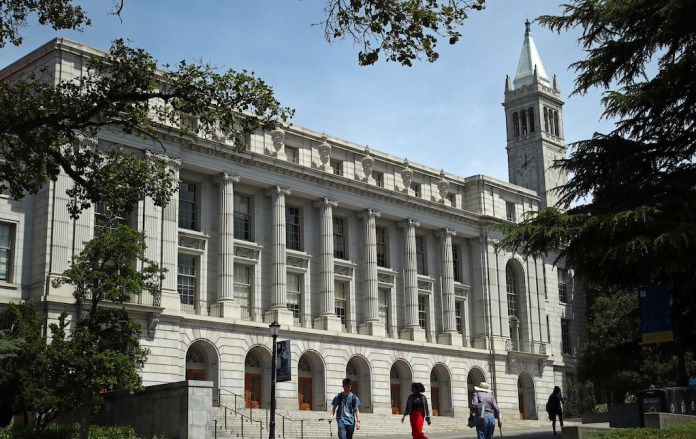 Judge blocks feds from freezing California education funding