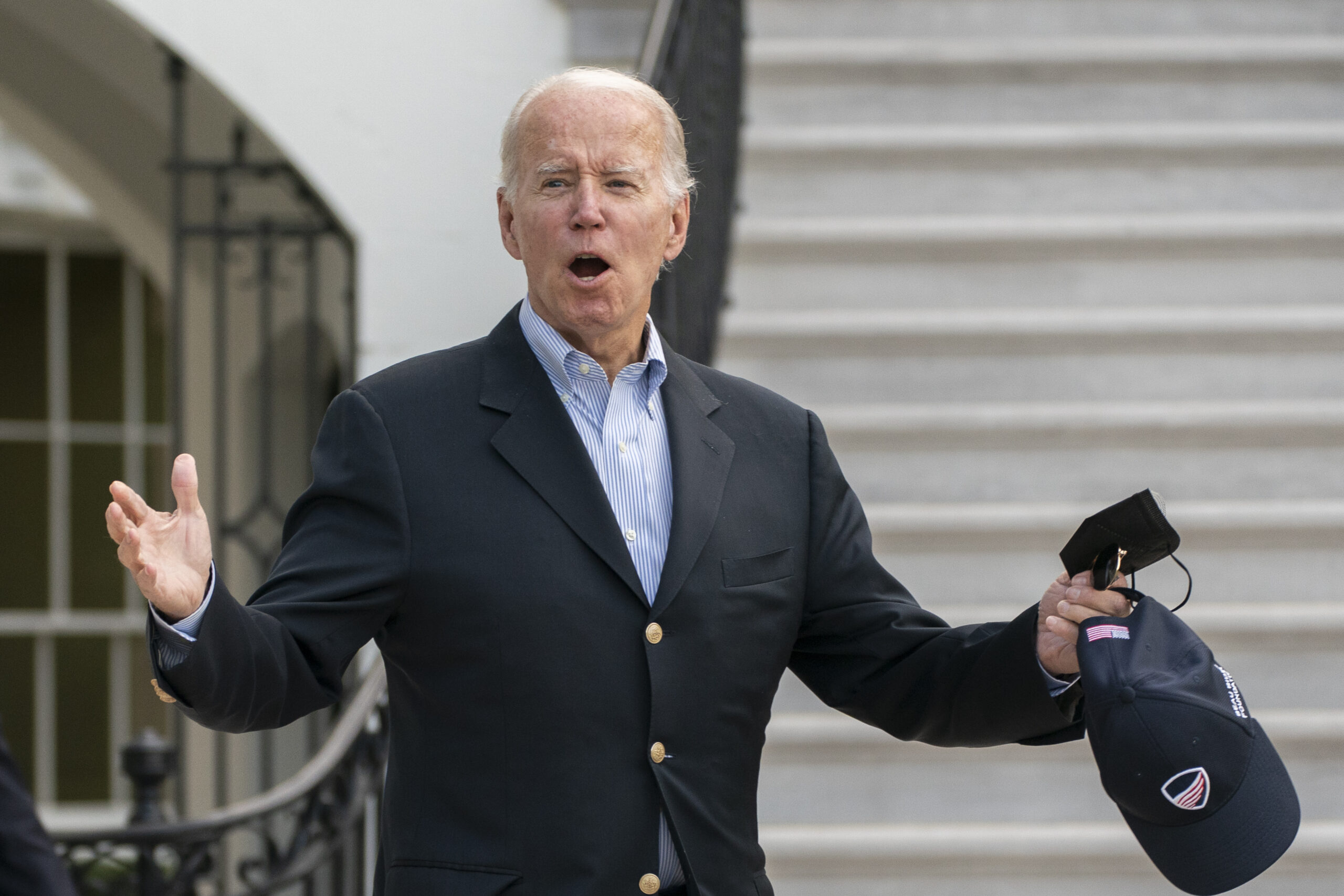 Vulnerable Democrats skip border announcement, as it ‘highlights everything Biden has done wrong’: Byron York