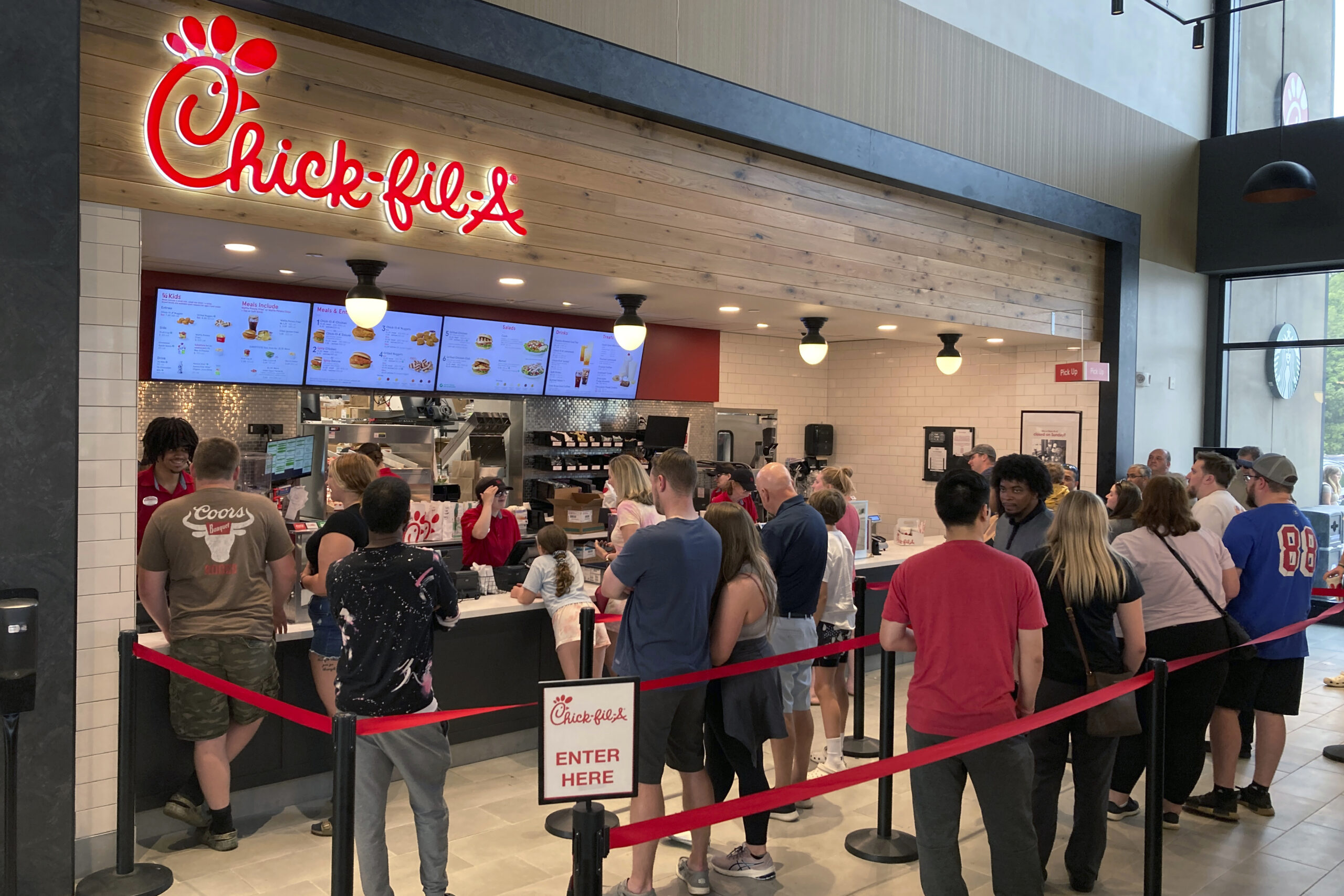 The fringe Left’s latest attack on Chick-fil-A is idiotic