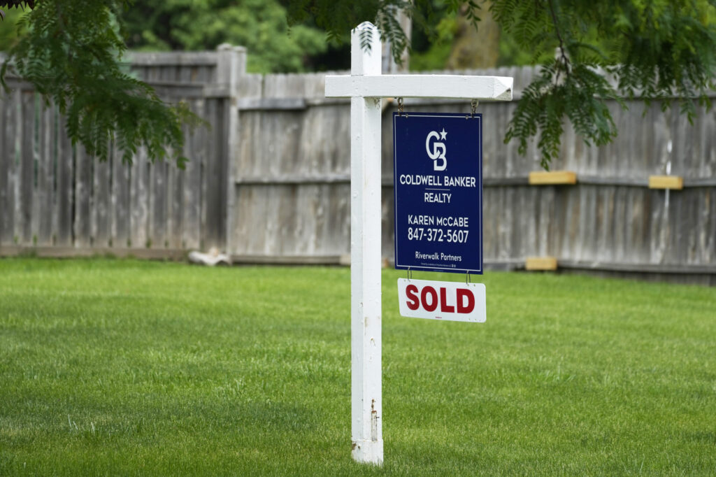 Housing affordability hits new low under Biden thumbnail