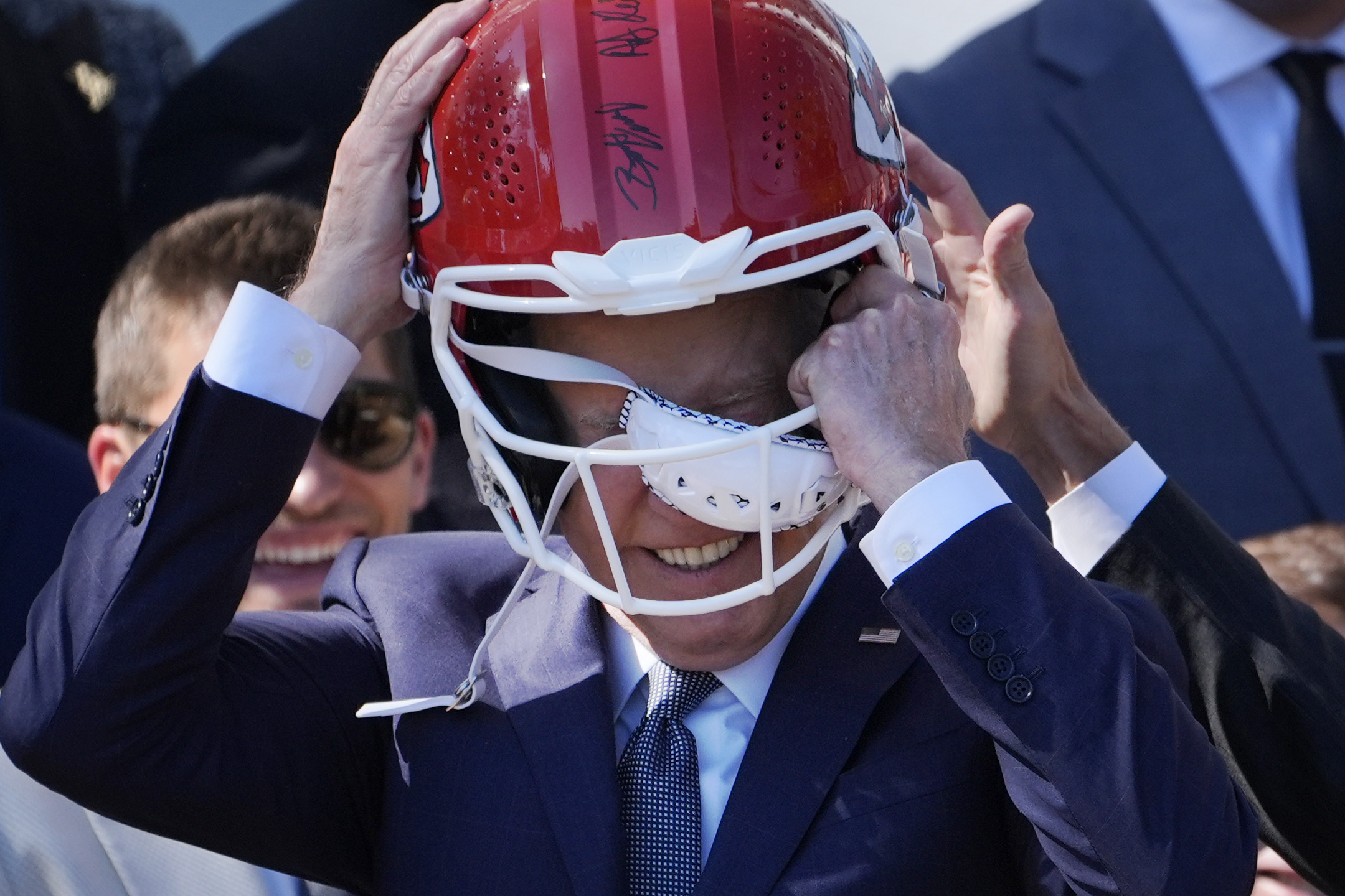 White House Report Card: Backstabbing rages in plots to replace Biden