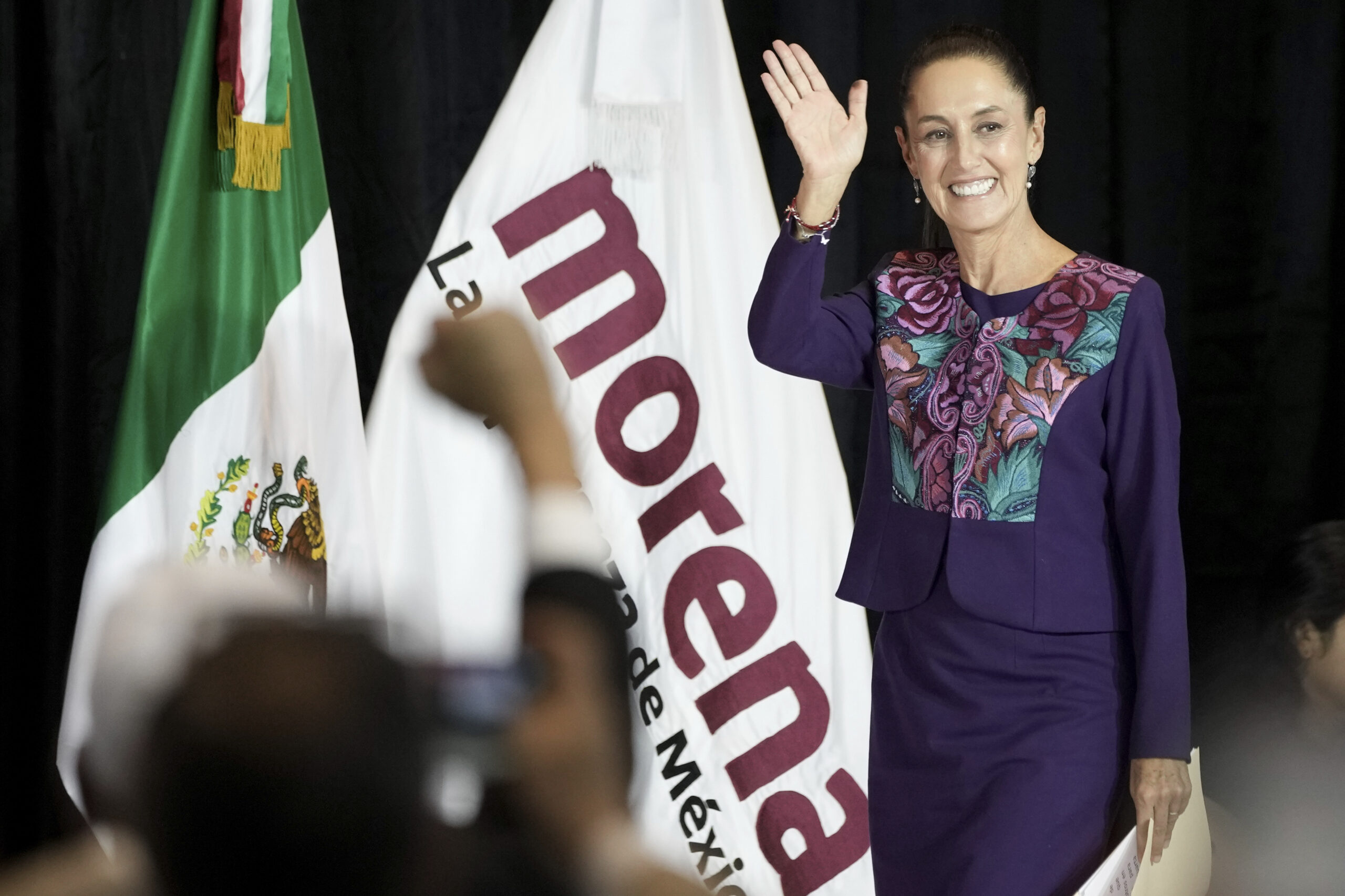 Female mayor in Mexico killed one day after first woman elected president