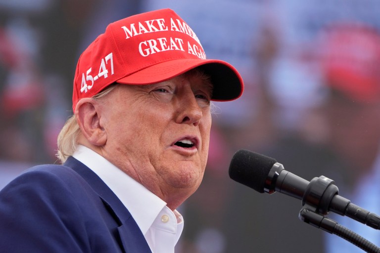 Trump promises to end taxes on tip wages at Las Vegas rally