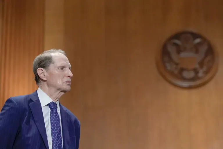 Sen. Ron Wyden (D-OR).