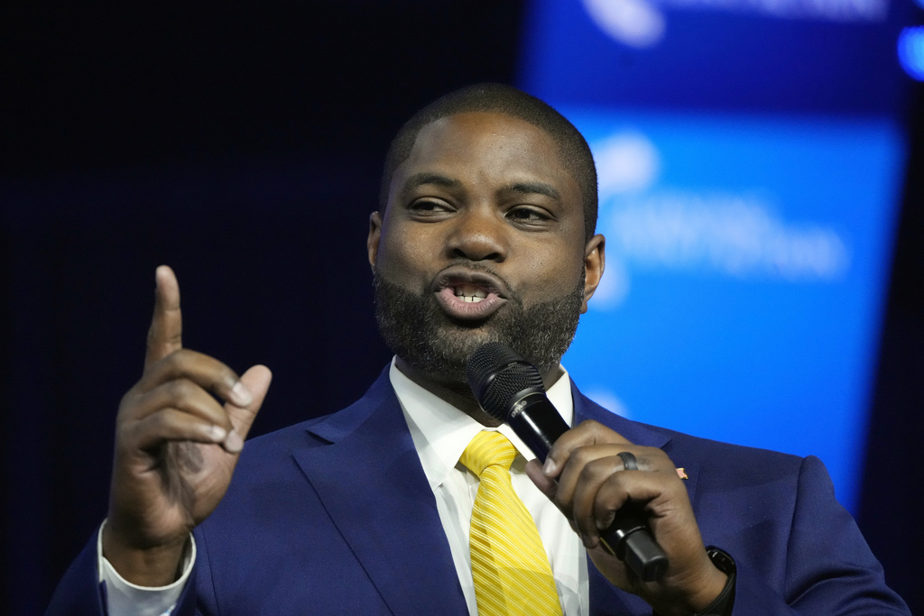 Byron Donalds thinks Trump should ‘draw the contrast’ between administrations in debate