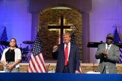 Detroit pastor praises Trump for visiting ‘the hood’ and slams Obama for absence