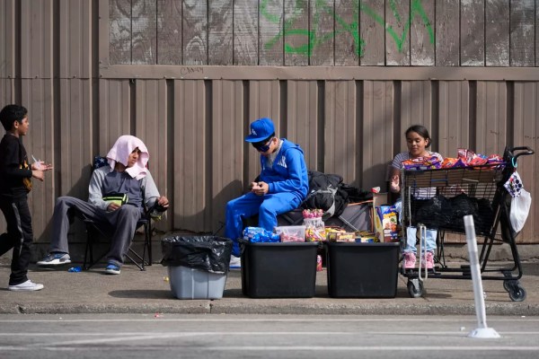 Evictions at Chicago homeless shelters force out migrants