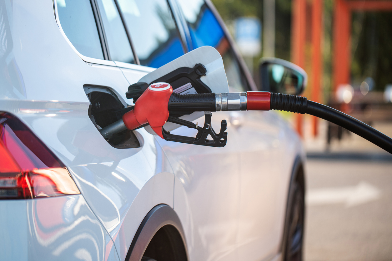 Gas prices: Another day, another decrease at the pumps