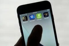Cellphone restrictions, internet safety in new North Carolina law