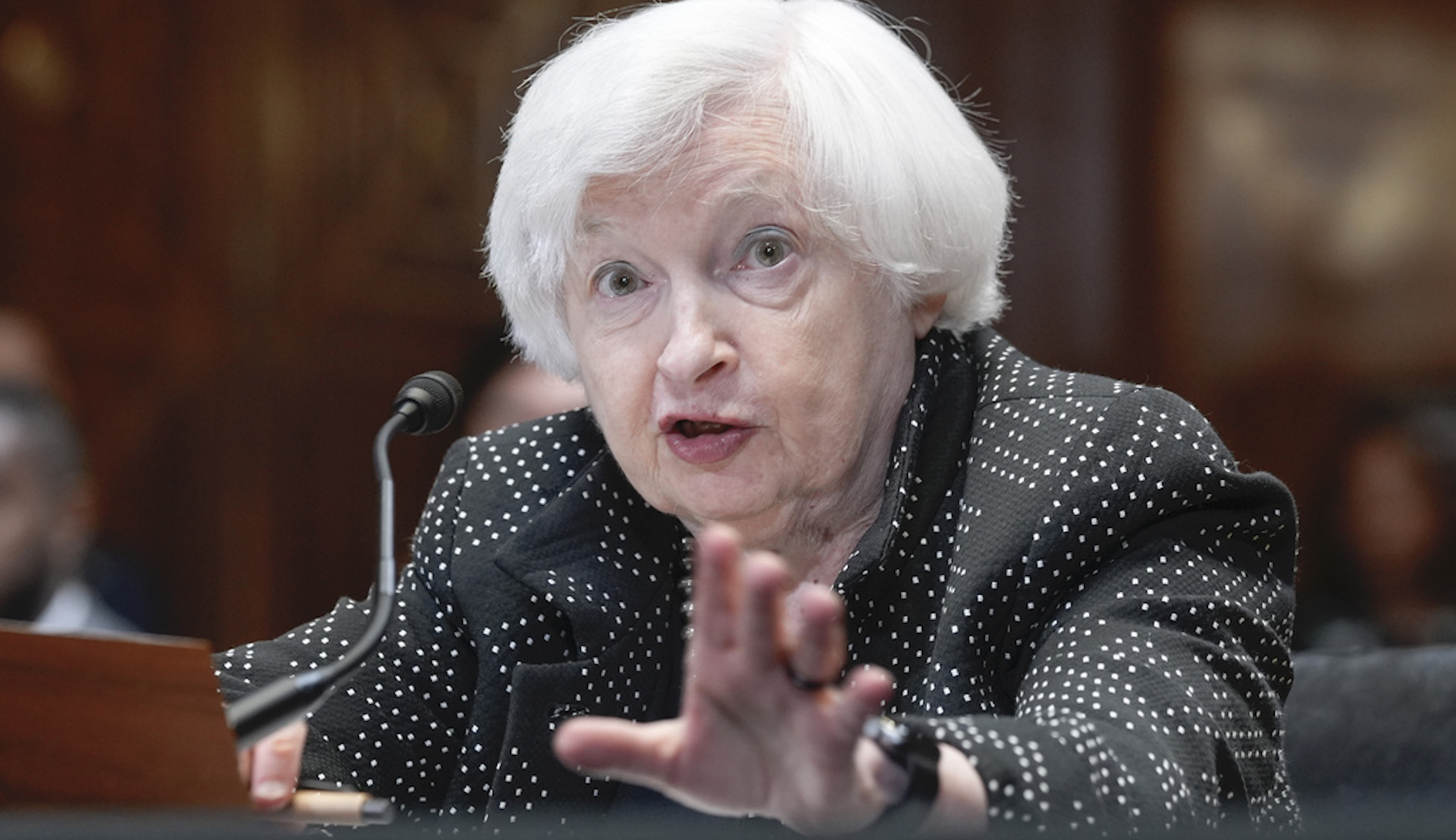 Yellen hints at meeting with Chinese counterpart