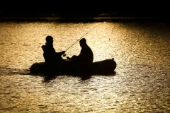 Ukrainian fisherman hits pursuing Russian drone with fish
