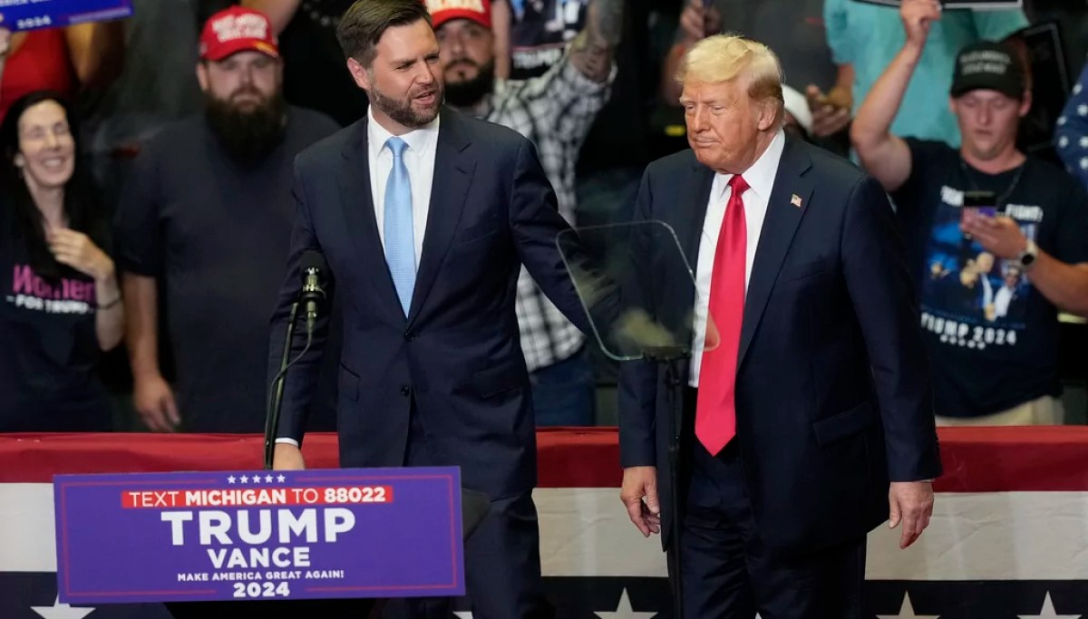Trump says Vance is 'doing really well' amid reports of second-guessing