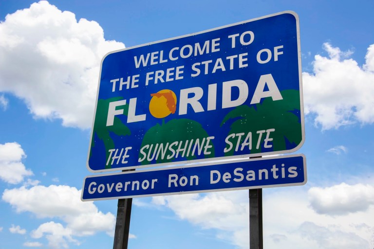 Florida debuts ‘Free State of Florida’ welcome signs on roadways